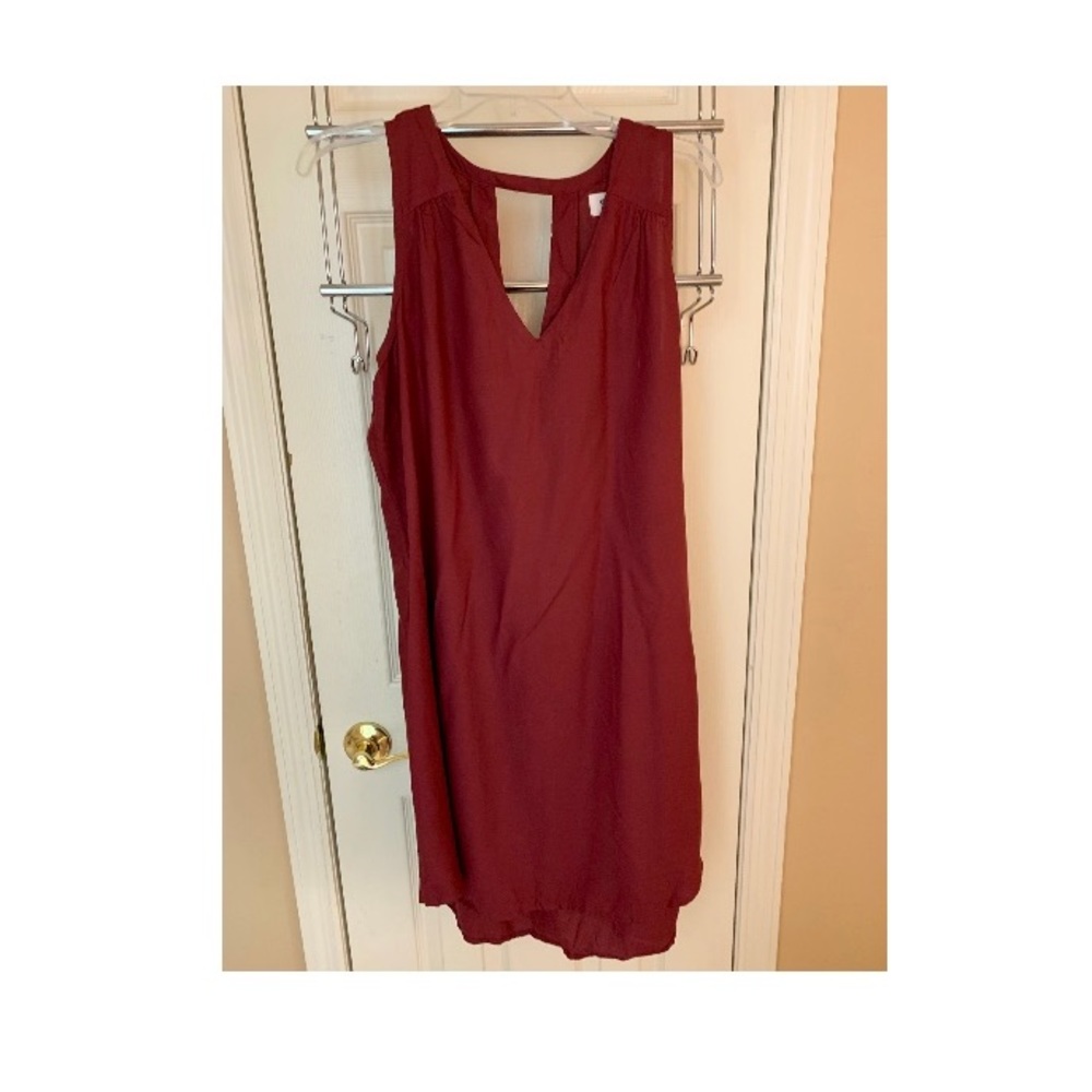 Casual women’s red dress